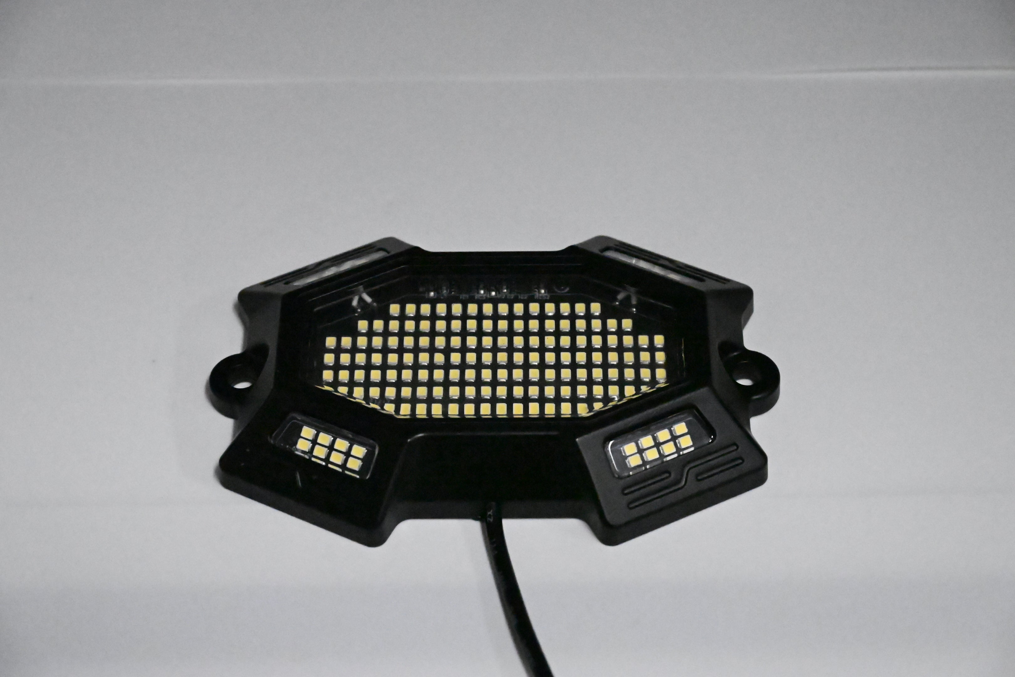184 LED Plug & Play Extreme Brightness White Rock Light